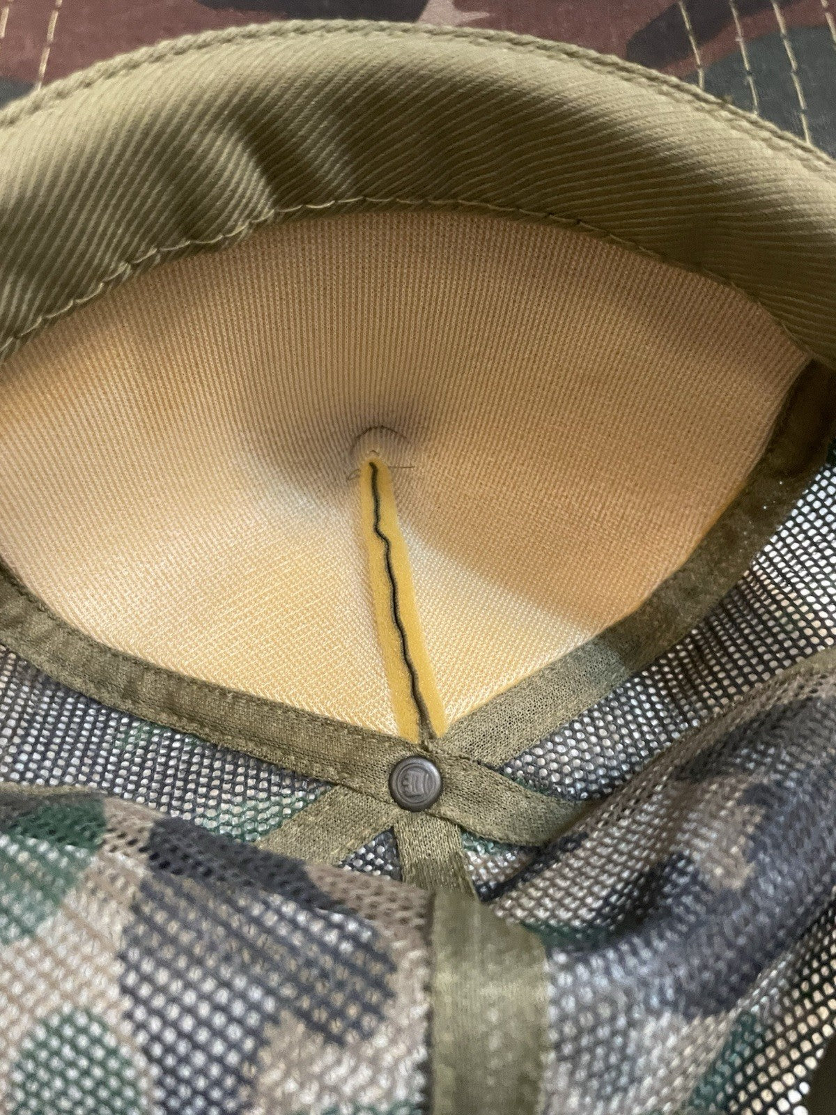 Vintage Circle W Trucking Camo Mesh Snapback — photo 10 of 12