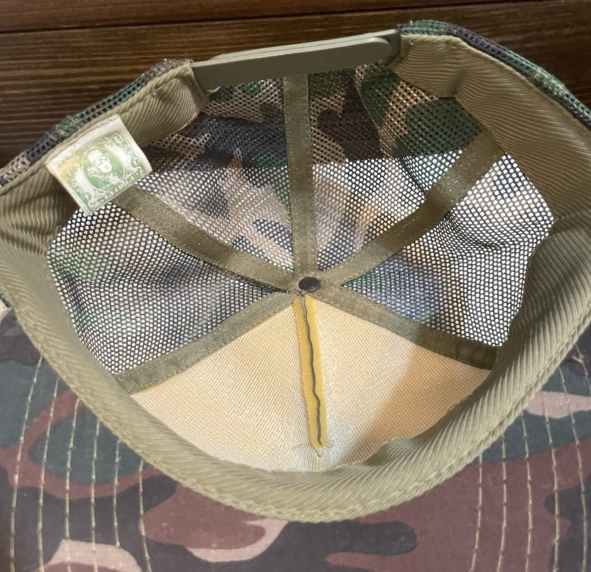 Vintage Circle W Trucking Camo Mesh Snapback — photo 11 of 12