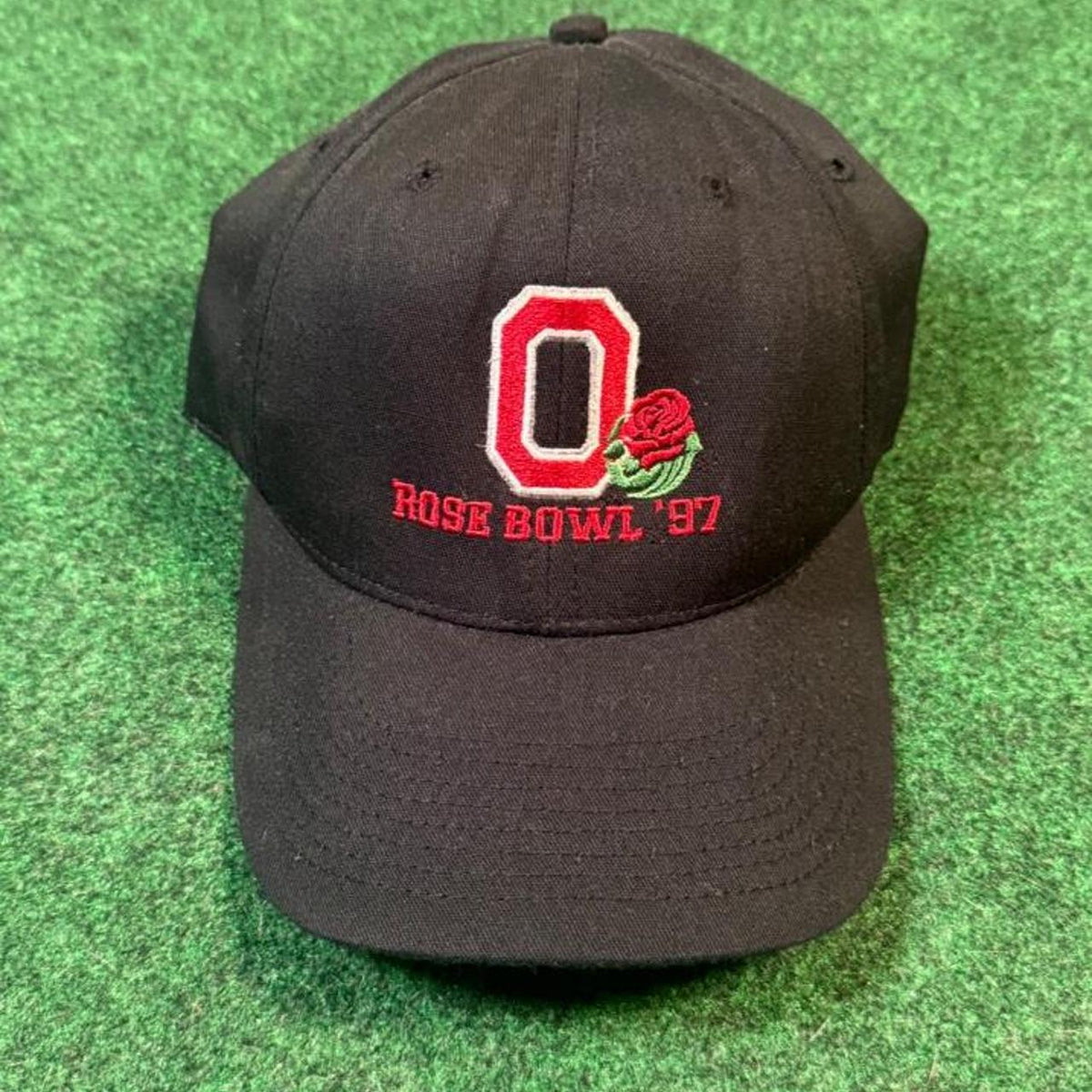 Vintage 1997 Rose Bowl Cap