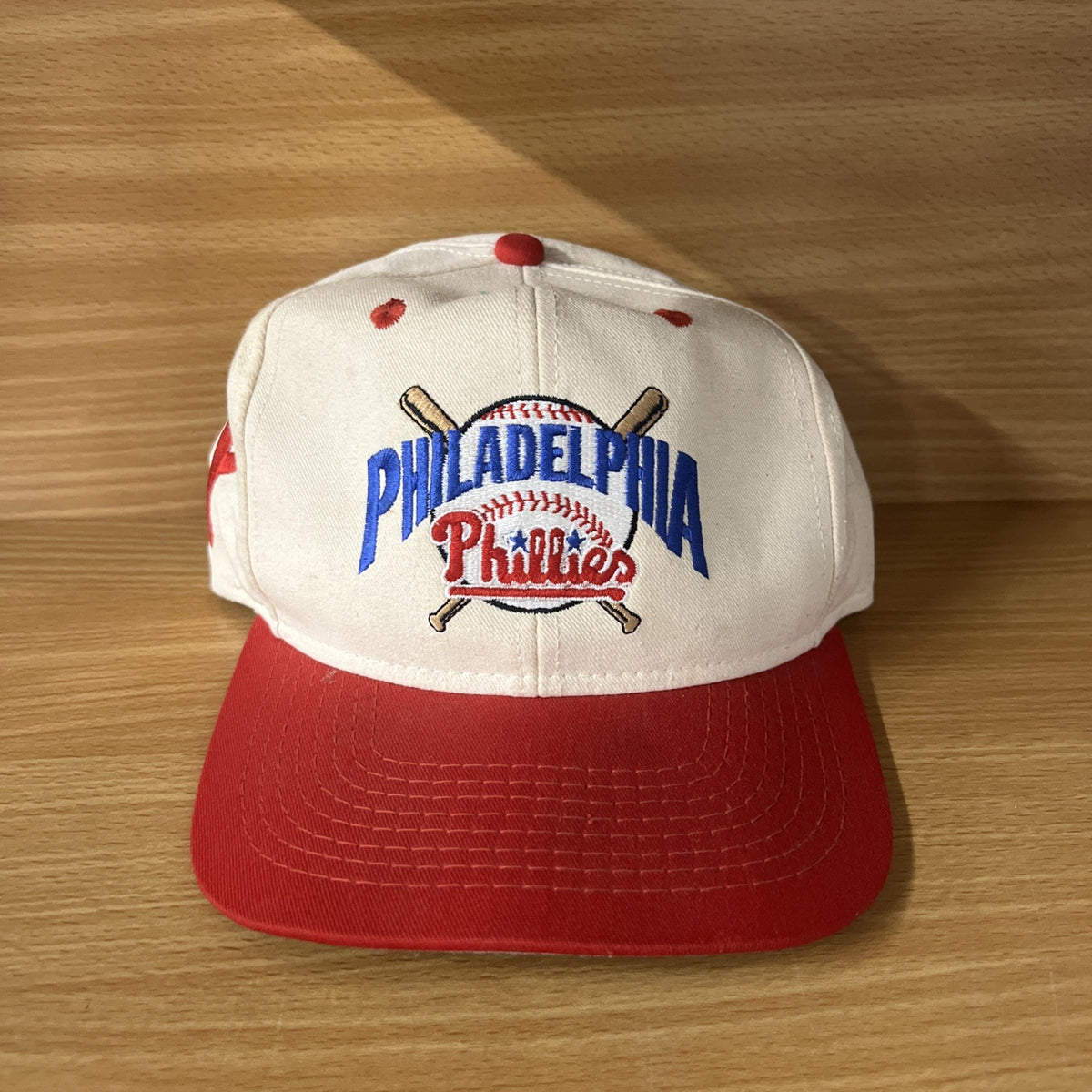 Vintage 90s Philadelphia Phillies #1 Apparel Snapback — photo 1 of 6