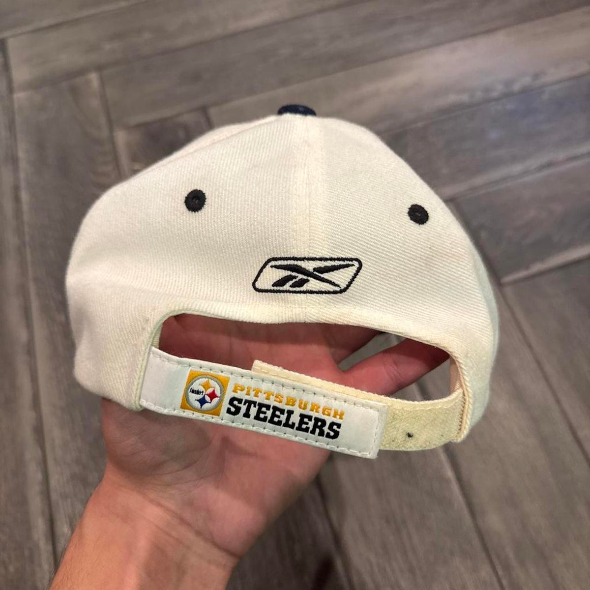 Vintage Pittsburgh Steelers Claw Mark Cap product photo 3