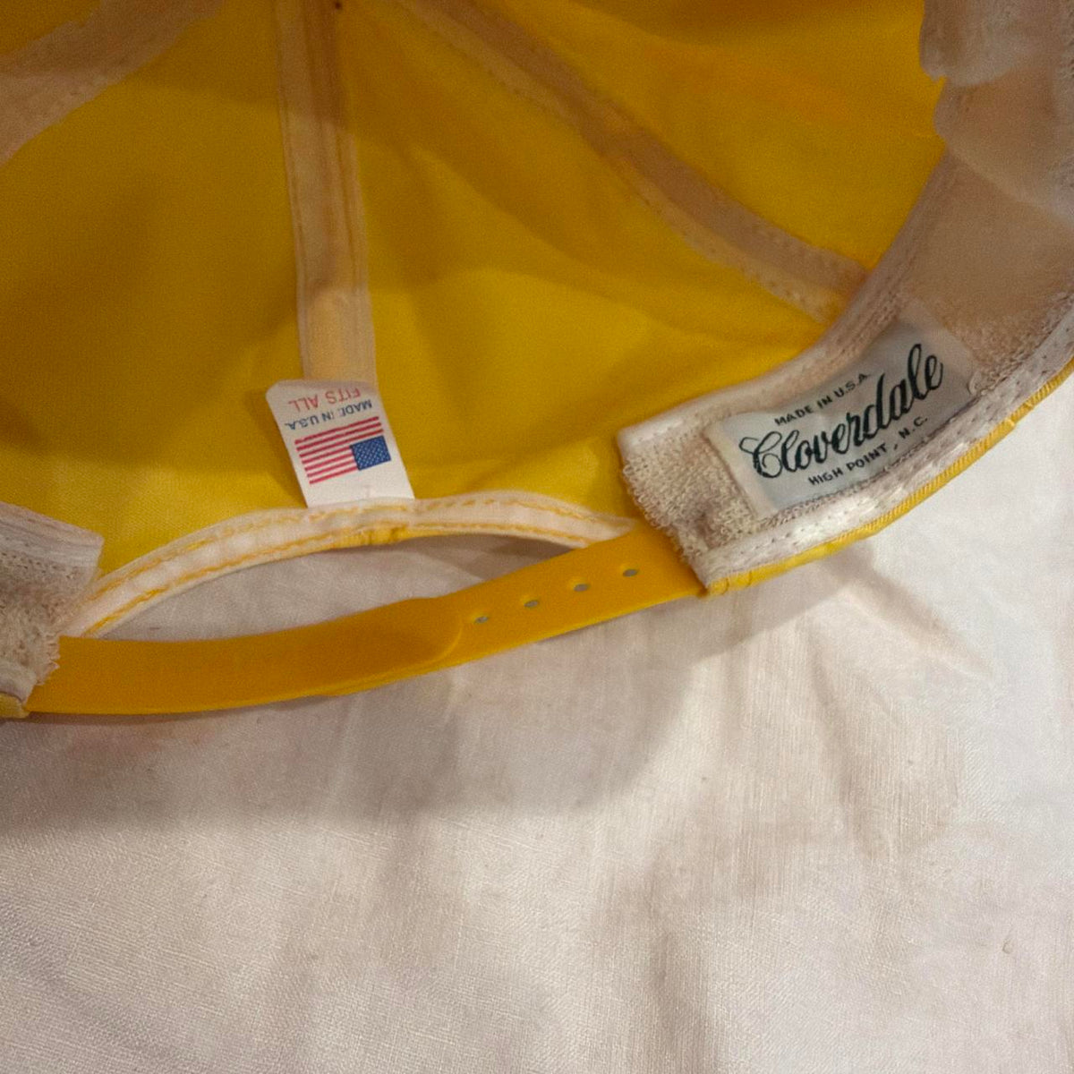 Vintage Tuscarora Oaks Golf Rope Snapback product photo 3