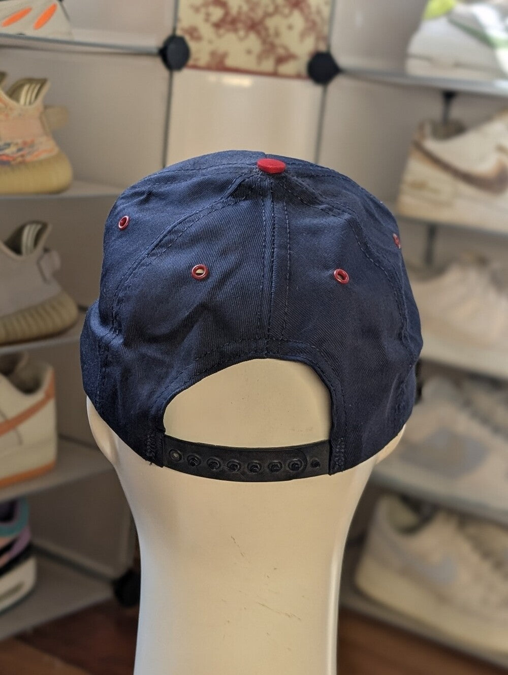 Vintage Budweiser Snapback Hat product photo 3