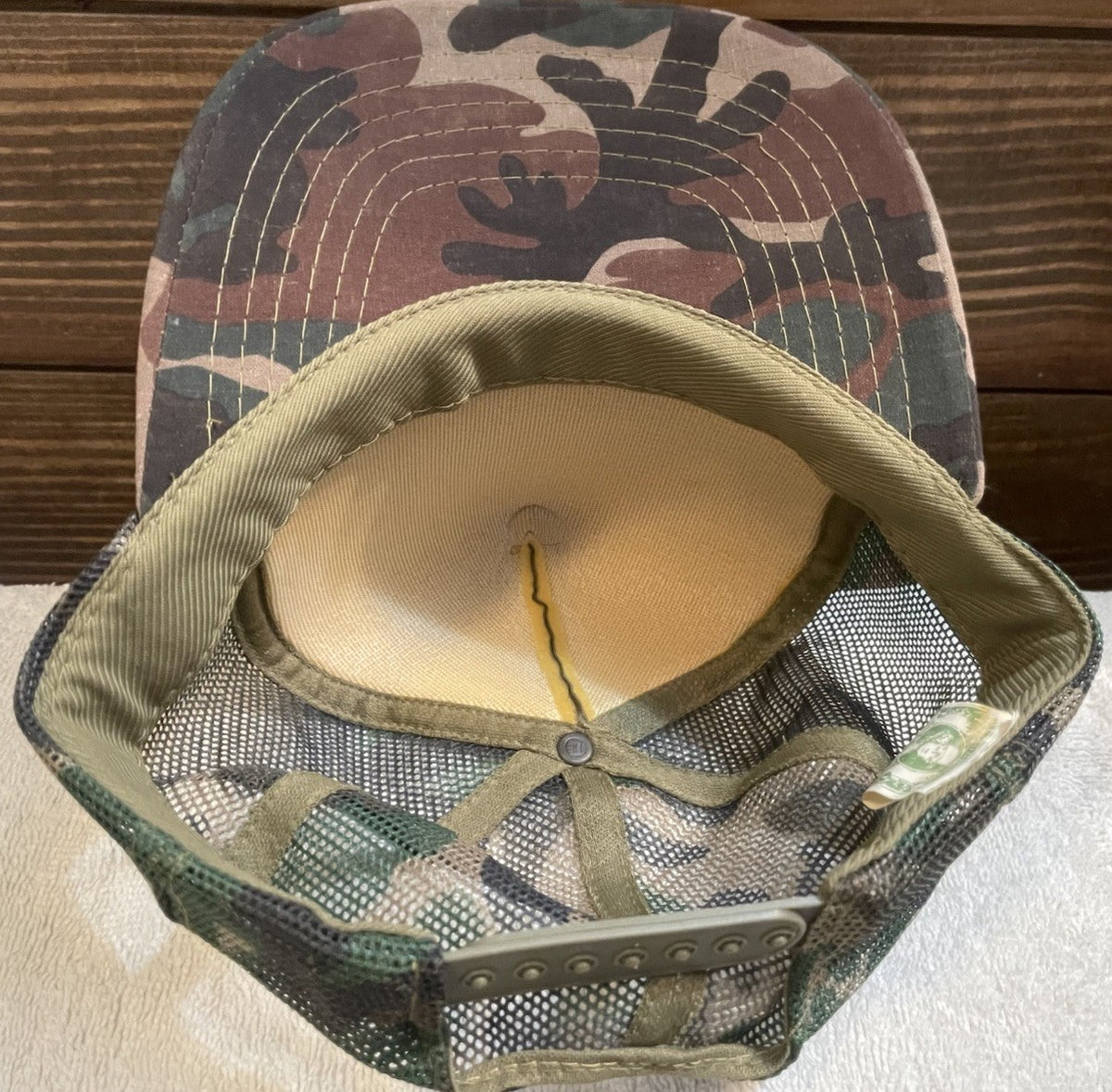 Vintage Circle W Trucking Camo Mesh Snapback — photo 5 of 12